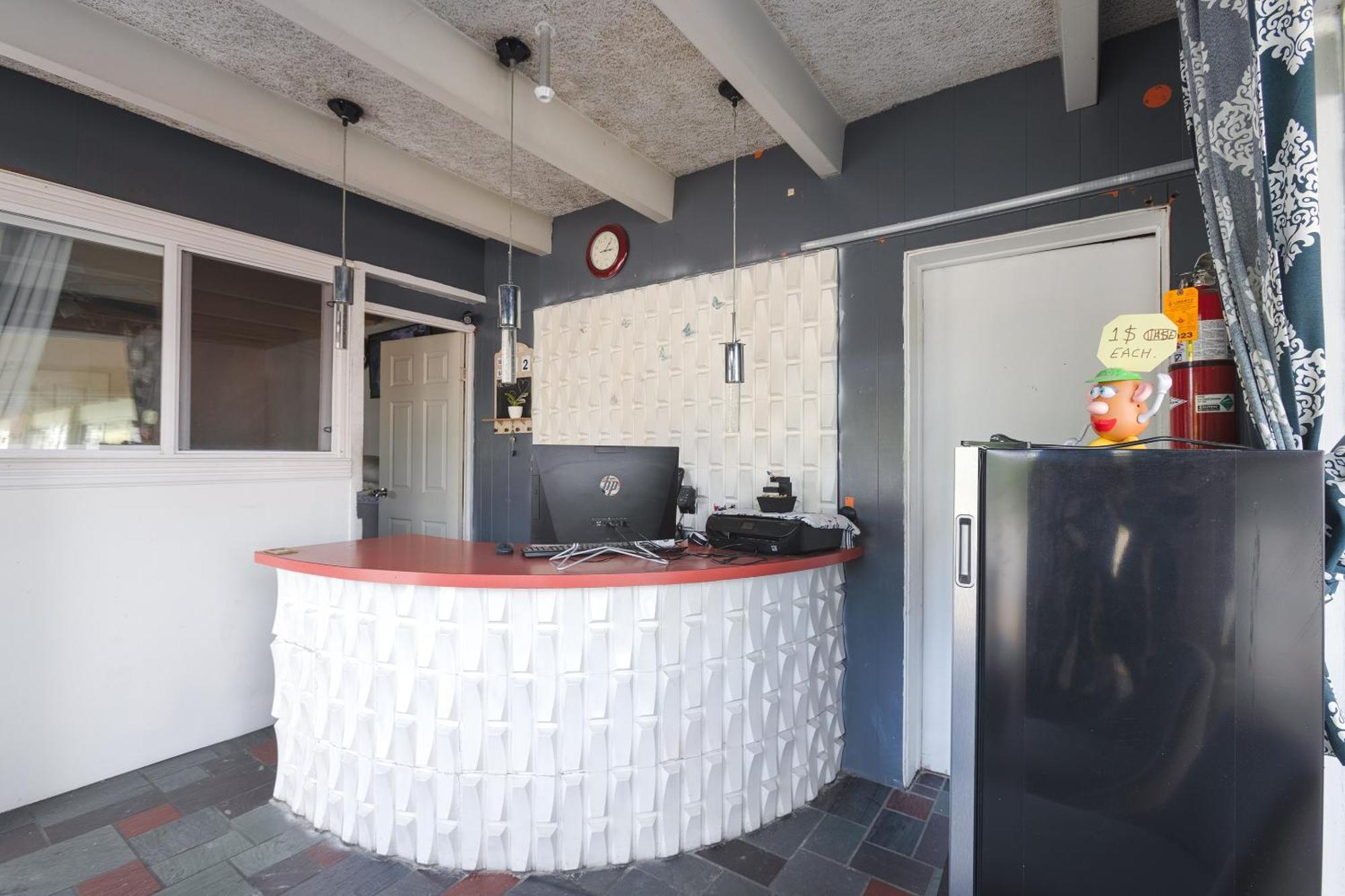 Sonrise Inn Lincoln Hwy By Oyo Breezewood Esterno foto