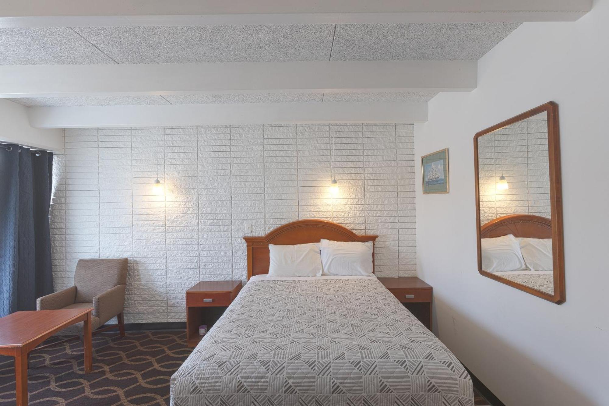 Sonrise Inn Lincoln Hwy By Oyo Breezewood Esterno foto