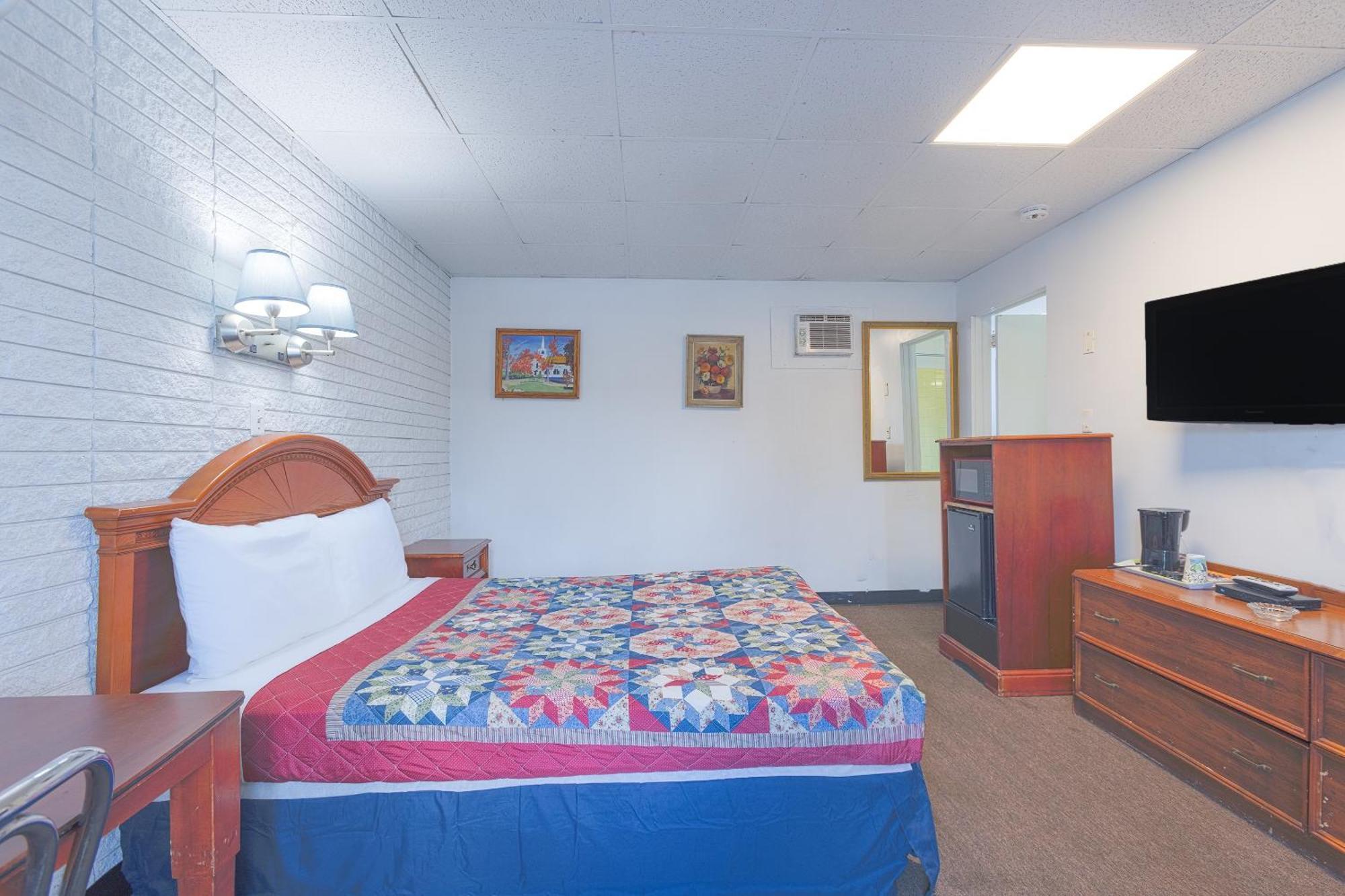 Sonrise Inn Lincoln Hwy By Oyo Breezewood Esterno foto