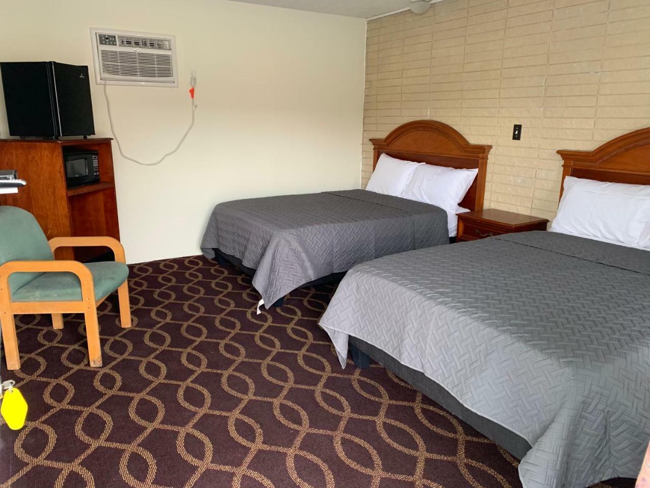 Sonrise Inn Lincoln Hwy By Oyo Breezewood Esterno foto